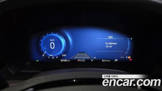 Ford Explorer (VI) 3.0 Platinum 4WD 2022 — фото 8