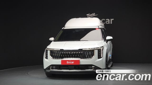 Kia Carnival (IV) HEV 4-Seater Hi Limousine Signature 2025 — фото 3