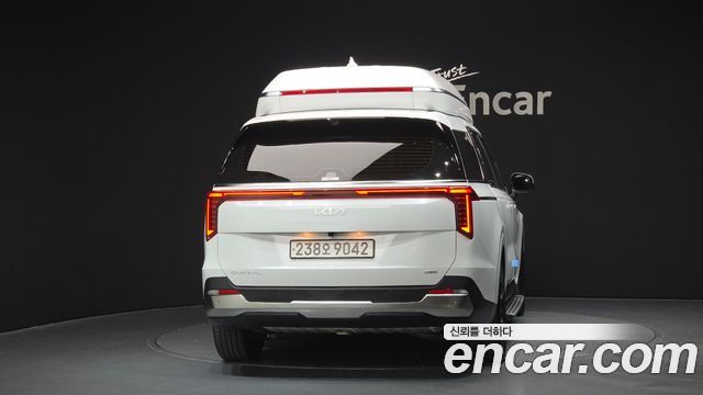 Kia Carnival (IV) HEV 4-Seater Hi Limousine Signature 2025 — фото 4