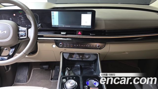 Kia Carnival (IV) HEV 4-Seater Hi Limousine Signature 2025 — фото 16