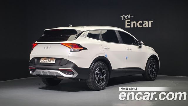 Kia Sportage (V) Diesel 2.0 2WD Prestige 2022 — фото 2