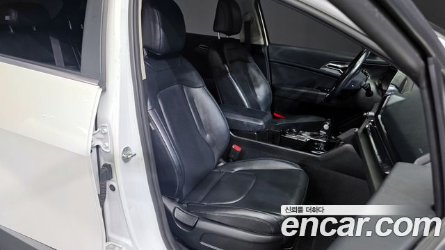 Kia Sportage (V) Diesel 2.0 2WD Prestige 2022 — фото 12