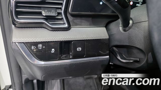 Kia Sportage (V) Diesel 2.0 2WD Prestige 2022 — фото 15