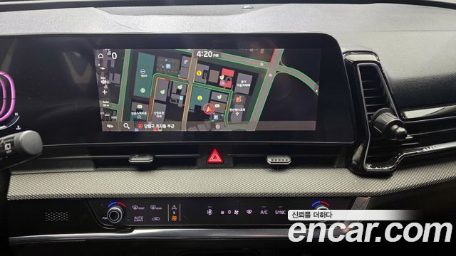 Kia Sportage (V) Diesel 2.0 2WD Prestige 2022 — фото 19
