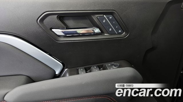 Chevrolet Colorado 2.7 ZL1 4WD 2024 — фото 18