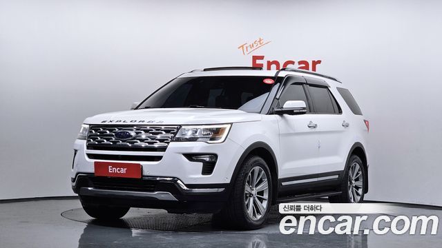 Ford Explorer 2.3 Limited 4WD 5th
