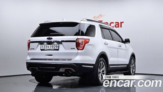 Ford Explorer 2.3 Limited 4WD 5th 2018 — фото 2