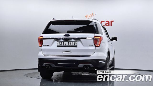Ford Explorer 2.3 Limited 4WD 5th 2018 — фото 4