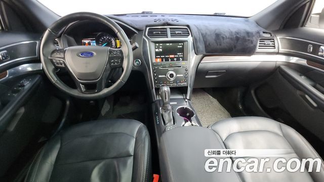 Ford Explorer 2.3 Limited 4WD 5th 2018 — фото 7