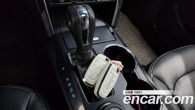 Ford Explorer 2.3 Limited 4WD 5th 2018 — фото 9