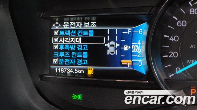 Ford Explorer 2.3 Limited 4WD 5th 2018 — фото 16