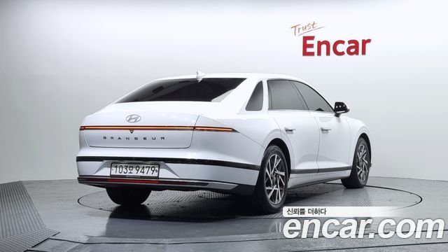 Hyundai Grandeur (GN7) 3.5 LPG 2WD (Taxi) Deluxe 2024 — фото 2