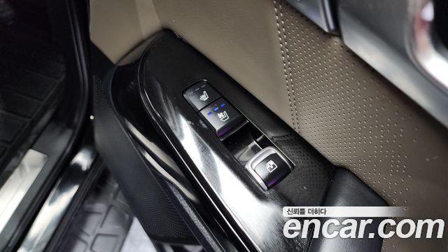 Kia Mohave The Master Diesel 3.0 4WD 6-Seater Masters 2022 — фото 19