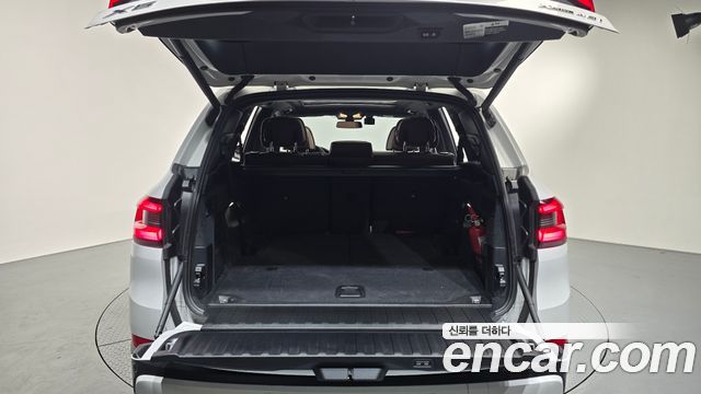BMW X5 (G05) xDrive 40i xLine 2023 — фото 20