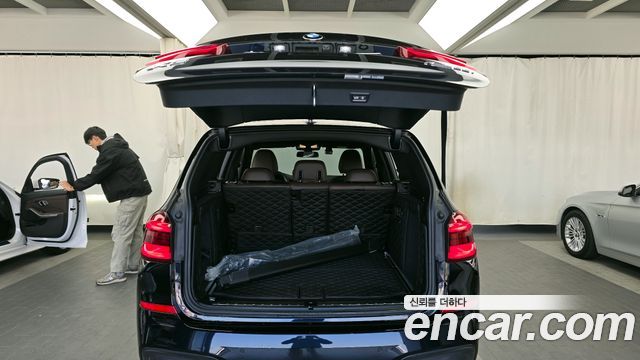BMW X3 (G01) xDrive 20i M sports Online Exclusive Edition 2021 — фото 20