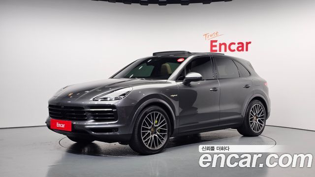 Porsche Cayenne (PO536) 3.0 E-Hybrid