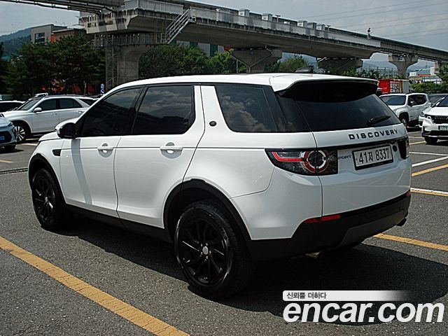 Land Rover Discovery Sport 2.0 TD4 SE (150PS) 2017 — фото 2