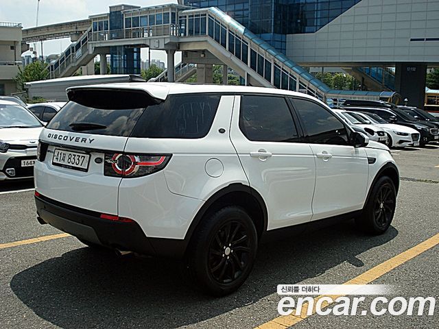 Land Rover Discovery Sport 2.0 TD4 SE (150PS) 2017 — фото 23