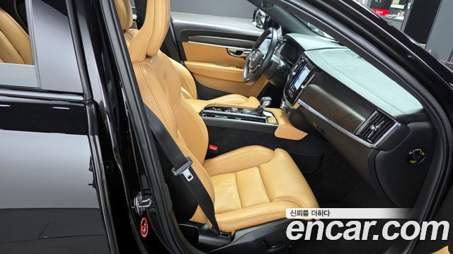 Volvo V90 Cross Country T5 Pro AWD 2020 — фото 12