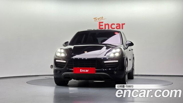 Porsche Cayenne 4.8 Turbo 958 2011 — фото 3