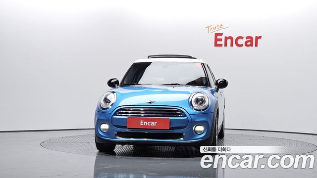 MINI Cooper D 5Door HIGH 3rd 2015 — фото 3