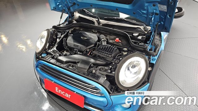 MINI Cooper D 5Door HIGH 3rd 2015 — фото 6