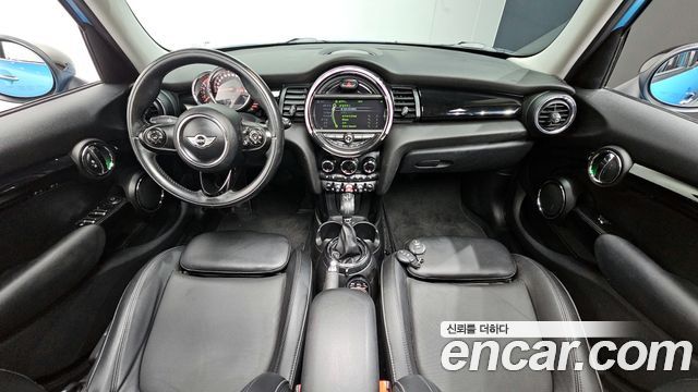 MINI Cooper D 5Door HIGH 3rd 2015 — фото 7