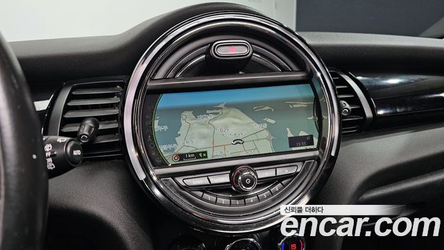 MINI Cooper D 5Door HIGH 3rd 2015 — фото 14