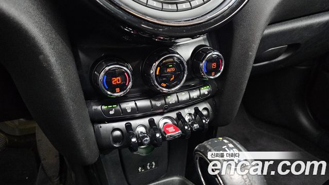 MINI Cooper D 5Door HIGH 3rd 2015 — фото 15
