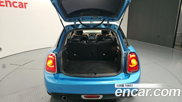 MINI Cooper D 5Door HIGH 3rd 2015 — фото 20