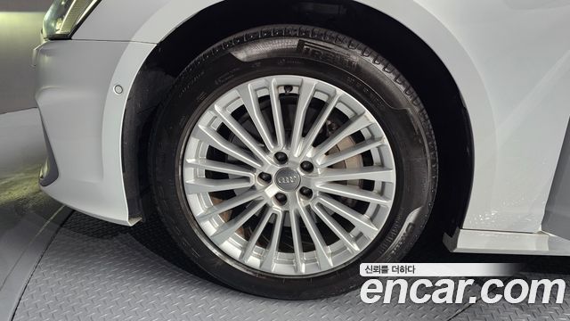 Audi A6 (C8) 45 TFSI Quattro Premium 2021 — фото 5