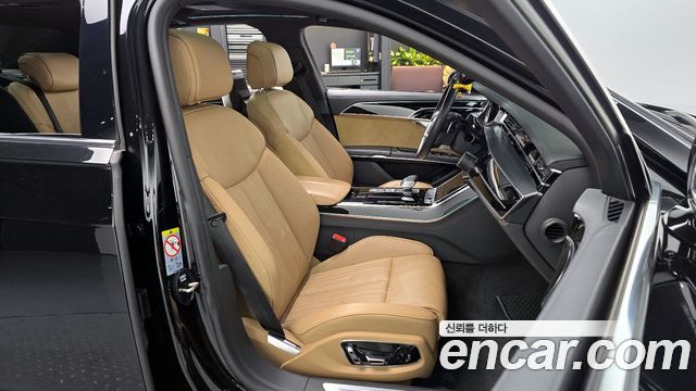 Audi A8 (D5) 55 TFSI Quattro LWB 2021 — фото 9