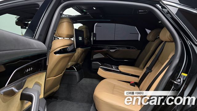 Audi A8 (D5) 55 TFSI Quattro LWB 2021 — фото 15