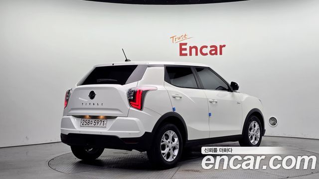 KG Mobility (SsangYong) Very New Tivoli Gasoline 1.5 2WD V1 2022 — фото 2