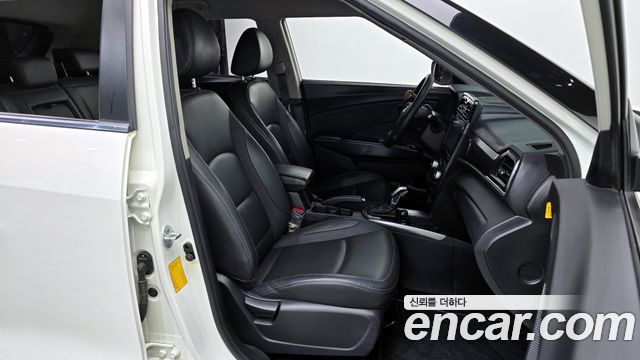 KG Mobility (SsangYong) Very New Tivoli Gasoline 1.5 2WD V1 2022 — фото 12