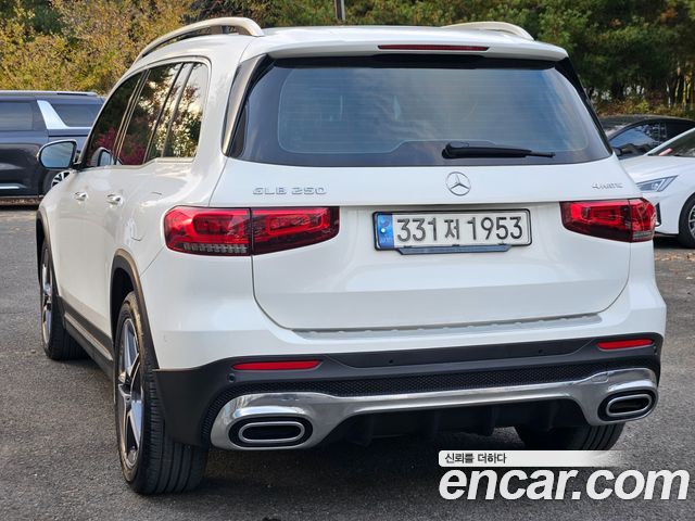 Mercedes-Benz GLB-Class (X247) GLB250 4MATIC 2020 — фото 5