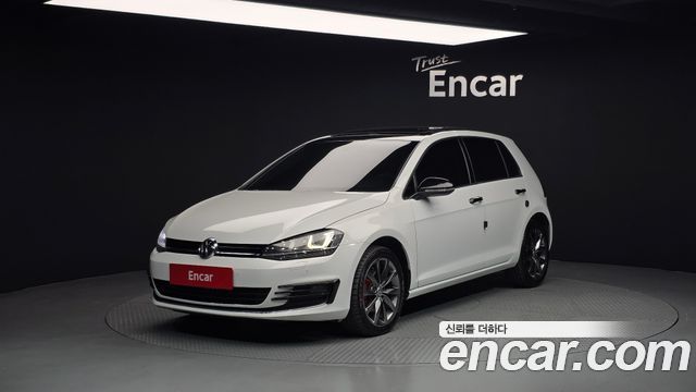 Volkswagen Golf (VII) 2.0 TDI Premium 2016 — фото 1