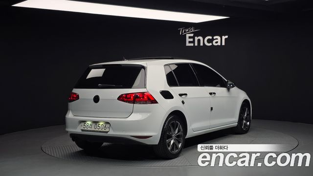 Volkswagen Golf (VII) 2.0 TDI Premium 2016 — фото 2