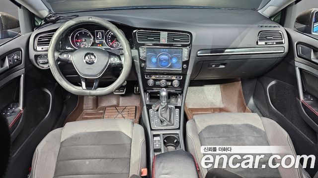 Volkswagen Golf (VII) 2.0 TDI 2015 — фото 7
