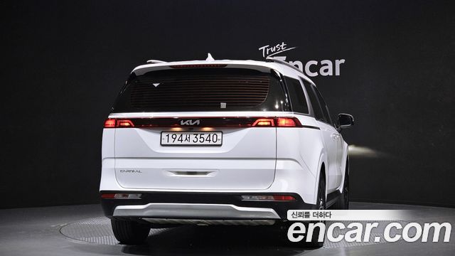 Kia Carnival (IV) Diesel 9-Seater Prestige 2023 — фото 4