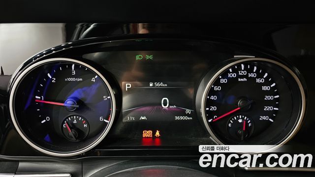 Kia Carnival (IV) Diesel 9-Seater Prestige 2023 — фото 8