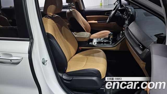 Kia Carnival (IV) Diesel 9-Seater Prestige 2023 — фото 10
