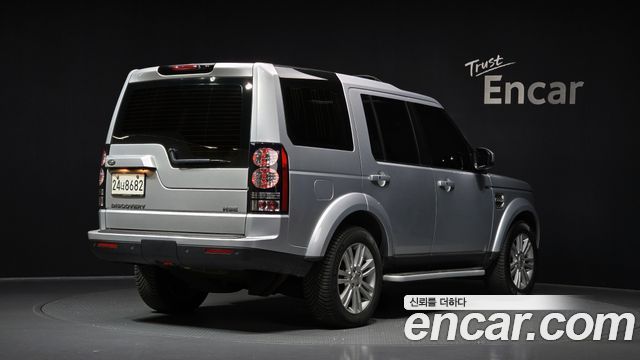 Land Rover Discovery 4 3.0 SDV6 HSE 2014 — фото 2