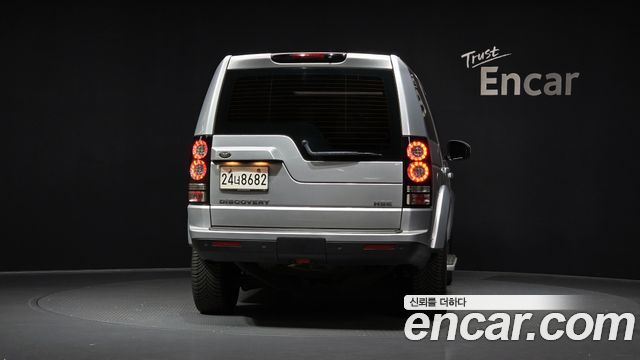Land Rover Discovery 4 3.0 SDV6 HSE 2014 — фото 4