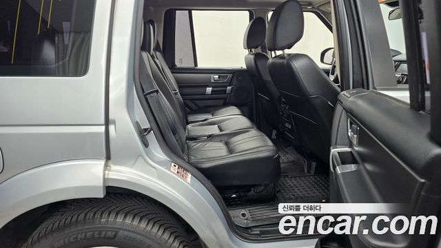 Land Rover Discovery 4 3.0 SDV6 HSE 2014 — фото 12