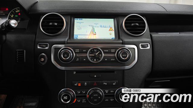 Land Rover Discovery 4 3.0 SDV6 HSE 2014 — фото 14