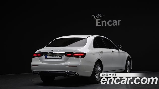 Mercedes-Benz E-Class (W213) E250 Exclusive 2022 — фото 2