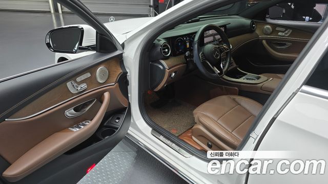 Mercedes-Benz E-Class (W213) E250 Exclusive 2022 — фото 11