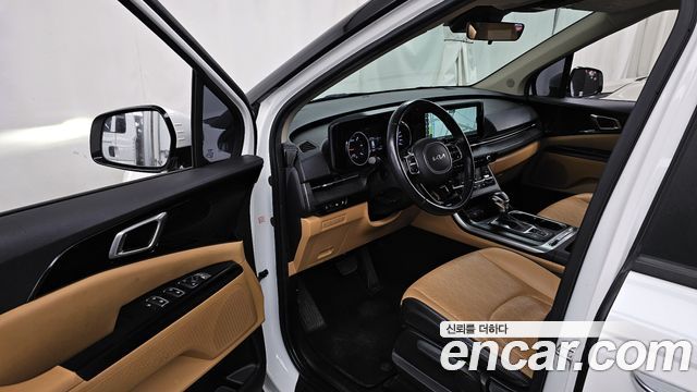 Kia Carnival (IV) Diesel 9-Seater Prestige 2023 — фото 10