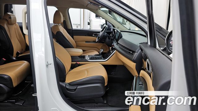 Kia Carnival (IV) Diesel 9-Seater Prestige 2023 — фото 11